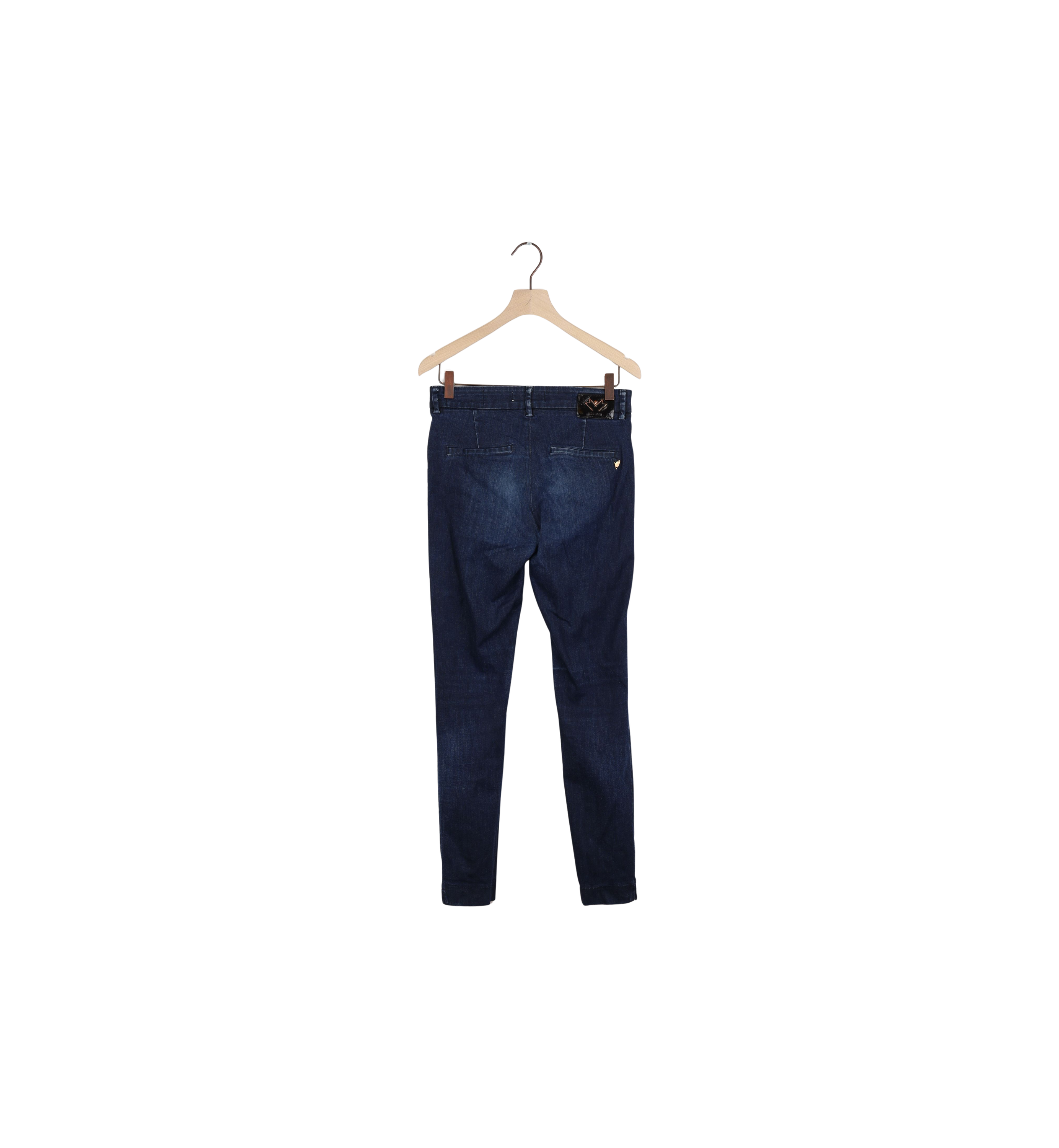 Packshot / Dark Blue / ReLoved